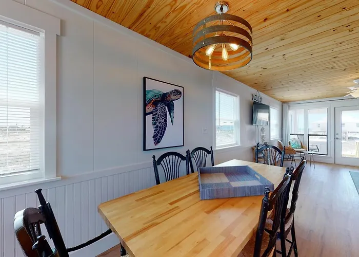 Salty Air Holiday home *